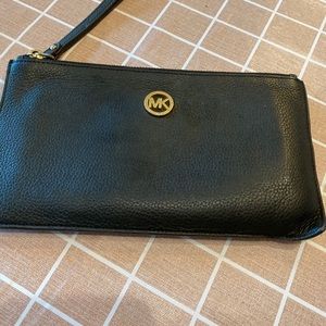 Michael Kors Wristlet